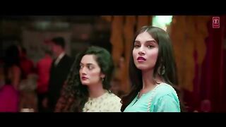 Har Ek Chij Mey Music Hai  Marjaavaan  Movie Clip  Sidharth M,Tara S, Rakul P, Riteish D