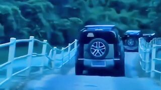 The most dangerous bridge in the world