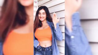 Indian Girl Sapnesa Dance 2