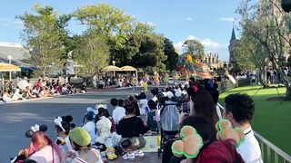 Disneyland evening parade part 01