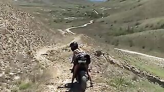 упала #мотоТаня покоряю бездорожье