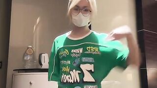 Like to dance