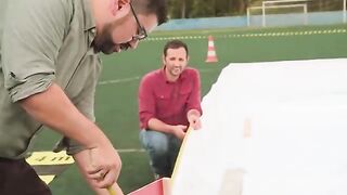 Largest_elephant_toothpaste_foam_explosion_-_Guinness_World_Records