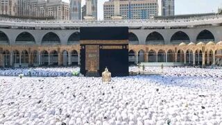 My friend Pray in madina
