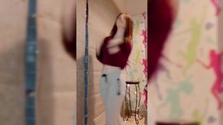 Indian Girl Kareena Singh Dance 6