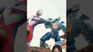 Ultraman vs Transformers