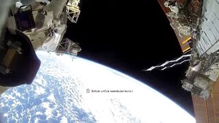 kegiatan nasa di luar angkasa