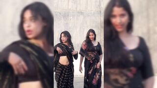 Indian Girl shalini Singh Dance