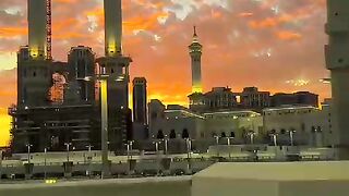 kabe ki ronaq kaby ka manzar