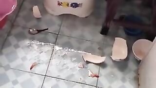 Miaw  cat in kitchen ????????