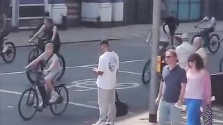 a thousand cyclists and one thief