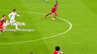 C. Ronaldo 4