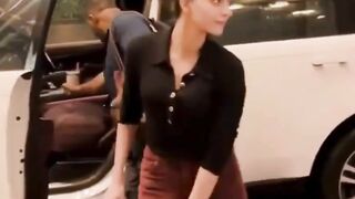 Ananya Panday Spotted at Mumbai Airport #ananyapanday #short #youtubeshort #shorts #trending #viral #shortvideo