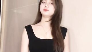 Lagunya Bikin Candu