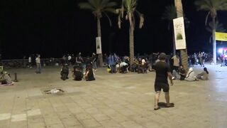 Families stranded on streets as Israel pummels Beirut's southern suburbs .