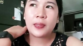 Simple lady
