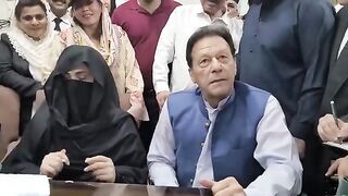 Former PM Imran Khan's Histroic Conversation with Journalist in Lahore High Court
