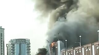 حريق سوق جدة الدولي