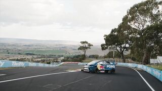Ford SuperVan 4.2 becomes fastest closed-wheel vehicle to lap Mount Panorama