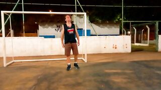 KISSING PRANK HORTOLÂNDIA SP BRASIL - SOCCER GIRL EDITION_HD