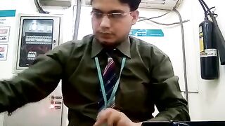 How many earn  online earning Pakistan