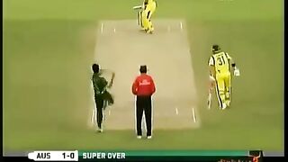 Pakistan_vs_Australia_Super_Over__2nd_T20_Match_7_Sep_