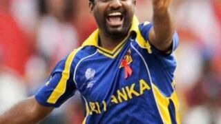 cricket  shorts  ....Top_10_bowler_in_the_world_