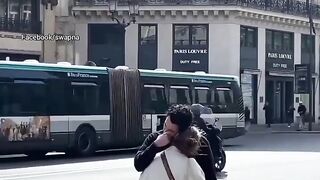 Hug waooo