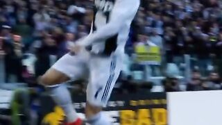 C. Ronaldo 11