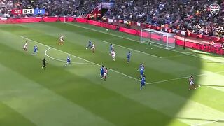 Arsenal (4) vs leicester City (2)
