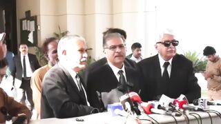 PTI Leader Ali Zafar Important Media Talk outside Supreme Court