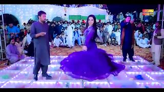 Surmeli Akhiyan .......Dance Mahak Malik