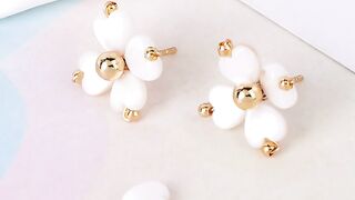 DIY_Four_Leaf_Lucky_Clover_Earrings.,❤️❤️❤️❤️❤️