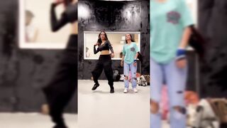 Indian Girl Shalini Singh Dance 2