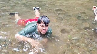 swimming in the jungle #Cinematik