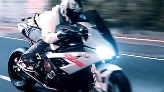 R1M / S1000RR ??