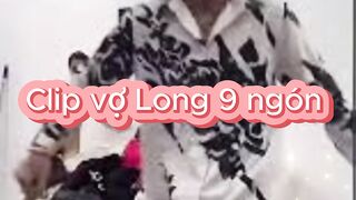 vợ long chín ngón lộ chem chép trên live không che - clip vợ long 9 ngón bị lộ trên live - clip vợ long 9 ngón
