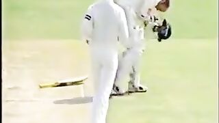 Shoaib akhtar killer bouncer????????????