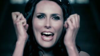 Within Temptation's Sharen Den Adel (Ladies of Metal)