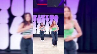 Indian Girl Sonali Bhadauria Dance 8