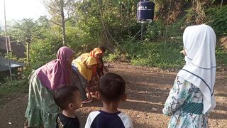 Bocil lomba lari
