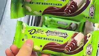 Doublemint Peppermint Chocolate Ice-cream Bar at MIX! It s a collaboration with Wrigley s and Dove????