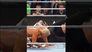 Cody Rhodes makes an epic save for Roman Reigns