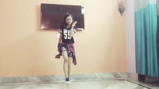 Indian Girl Keshavi Dance 12