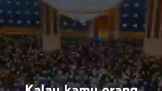 ADZAN MERDU DI DUNIA