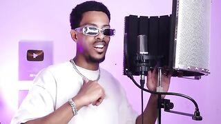 Dr._Yaro_-_Minimum_ça__GIMS___DADJU___KEBLACK___TIAKOLA___VEGEDREAM_(360p).