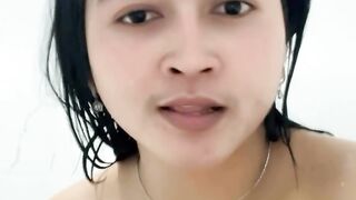 Cewek  hampir nampak anunya