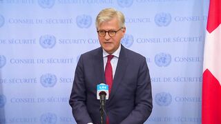 UN peacekeepers to 'stay in all positions' in Lebanon_ chief .