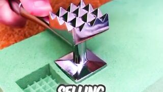 How to sell anything story