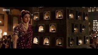 Pinga Full Video Song | Bajirao Mastani | Deepika Padukone and Priyanka Chopra | Shreya Ghoshal